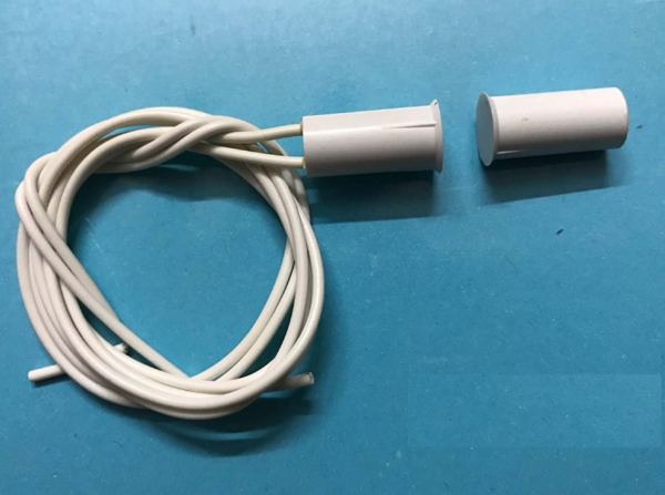 BTREE N/O Magnetic Door Open Sensor 10 Nos. Hidden inside door & frame - Image 2